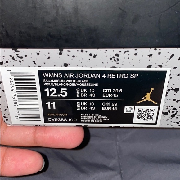 Off white Jordan for sail main image 4